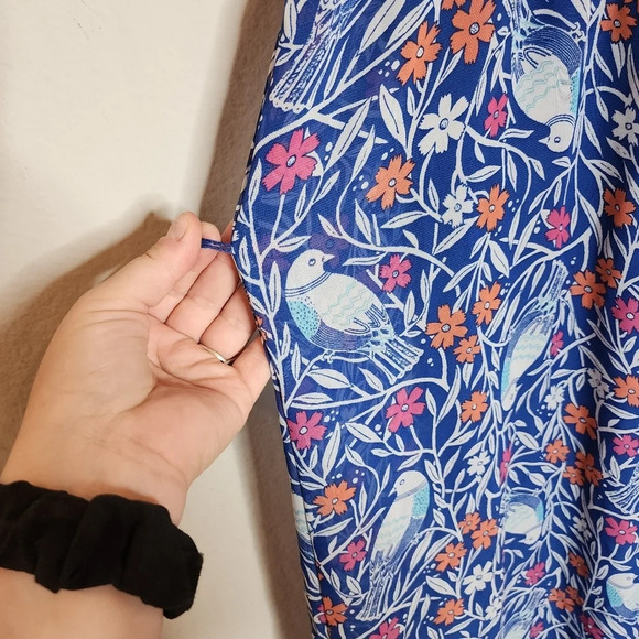 Old Navy Bird Sleeveless maxi dress. Blue Floral. Women's size XXL - Picture 14 of 15